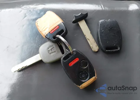 2005 Honda Pilot Ex-L z USA, uszkodzony, nr VIN 2HKYF186X5H516490